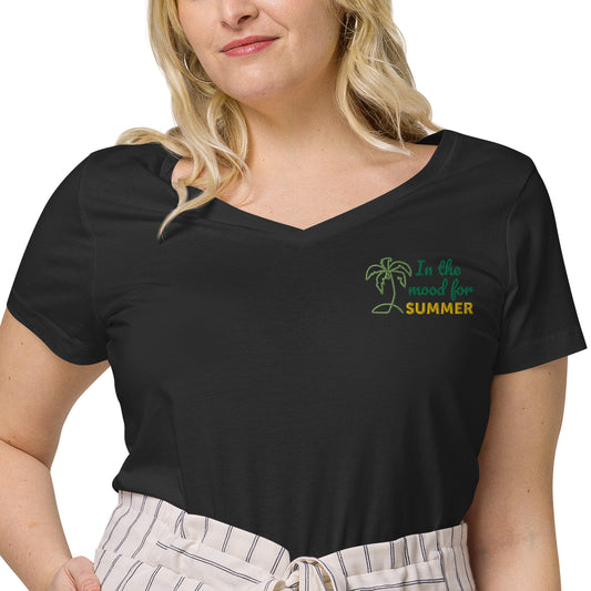 Tight-fitting women's t-shirt with a V-neck