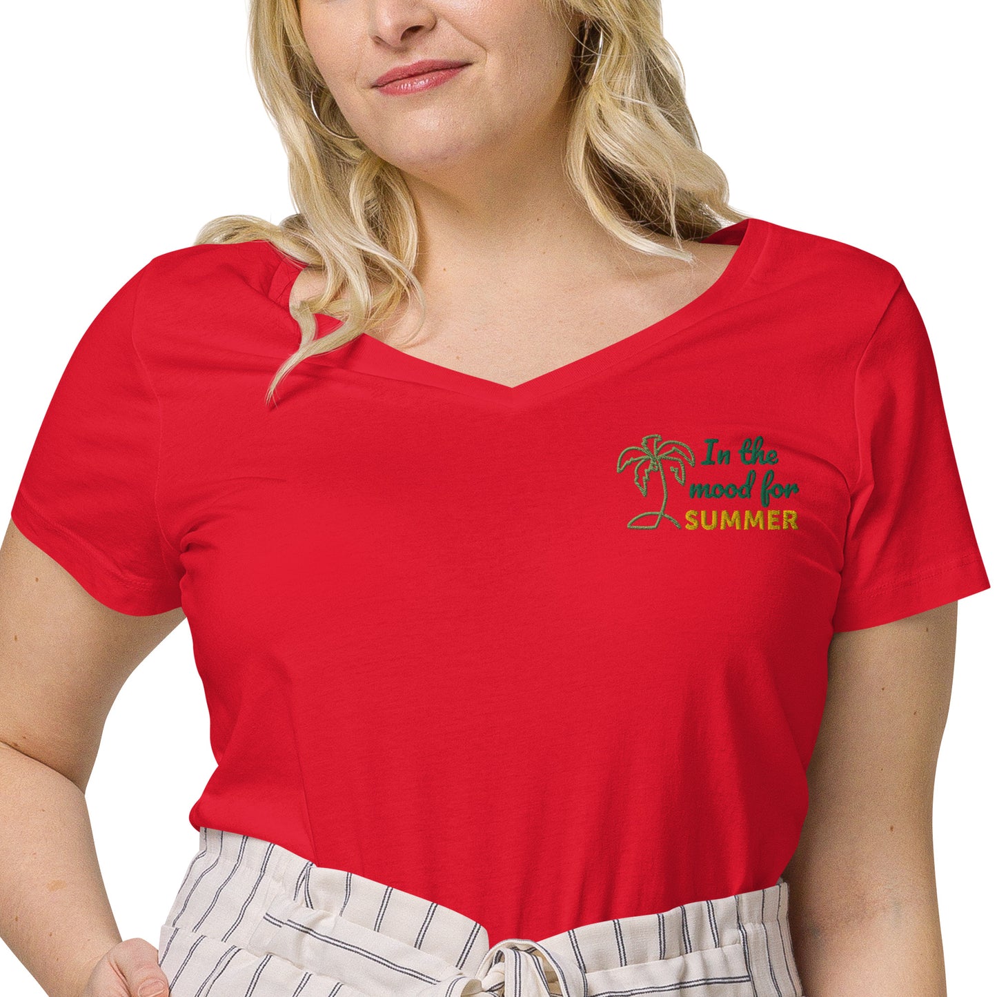 Tight-fitting women's t-shirt with a V-neck
